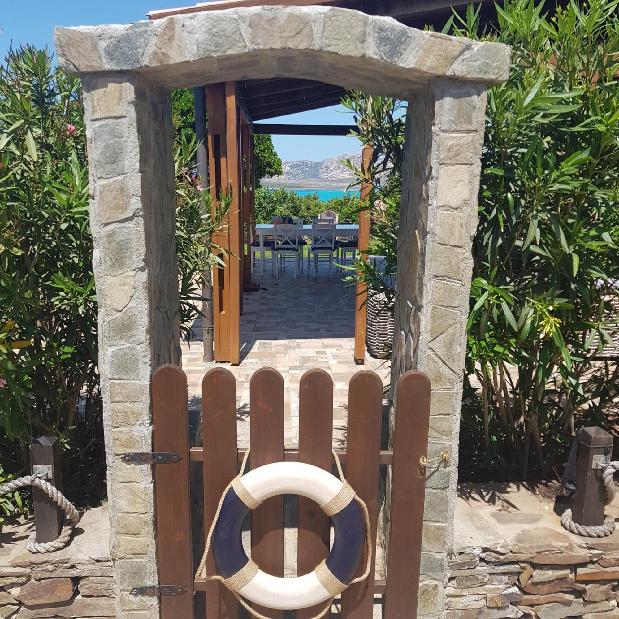 Villa Boat - In Front Of The Sea Stintino Bagian luar foto